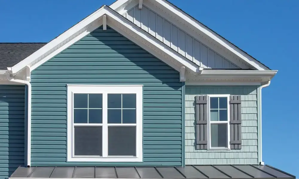 Roof repair and inspection services in Manor